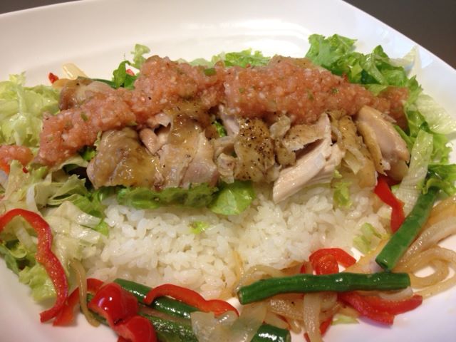 ローストチキンのサラダ丼